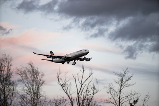 Las aerolíneas europeas lideran el avance en la descarbonización del sector